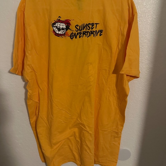 Sunset Overdrive Fizzy Flakes Graphic Tee 2014 San Diego Comic Con - Picture 3 of 4